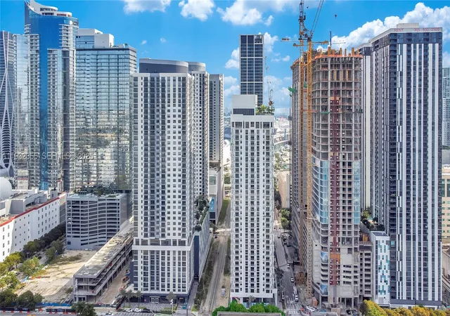 Homes for sale in Miami, FL | 11 Ne 6 Street #2201, Miami, FL 33132 | MLS# A11932355