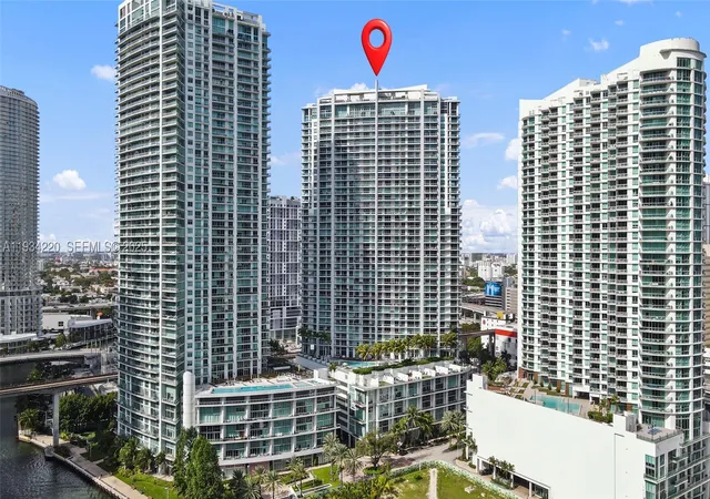 Photo 3 of Condo for sale at 90 Sw 3rd St #2109, Miami, FL 33130 | MLS# A11934220 | Listing updated on 2026-07-29