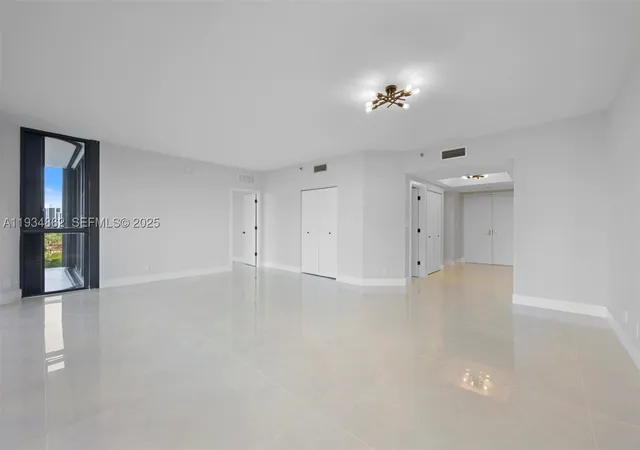 Photo 3 of Sale Pending at 20281 E Country Club Dr #501, Miami, FL 33180 | MLS# A11934862 | Listing updated on 2026-10-06