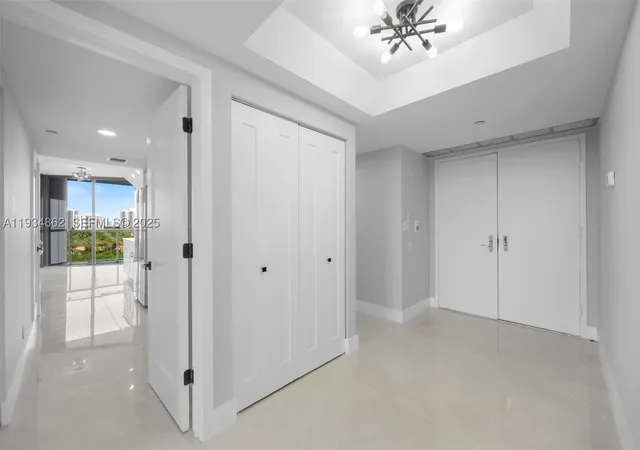 Photo 4 of Sale Pending at 20281 E Country Club Dr #501, Miami, FL 33180 | MLS# A11934862 | Listing updated on 2026-10-06