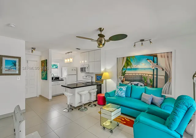 Townhouse for sale at 798 Crandon Blvd #16-C, Key Biscayne, FL 33149 | MLS# A11935201
