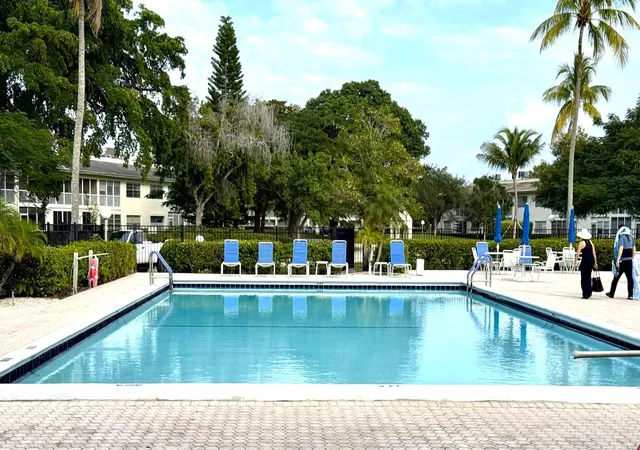 28th image of 2702 Nassau Bnd #C2, Coconut Creek, FL 33066 | MLS# R11149804