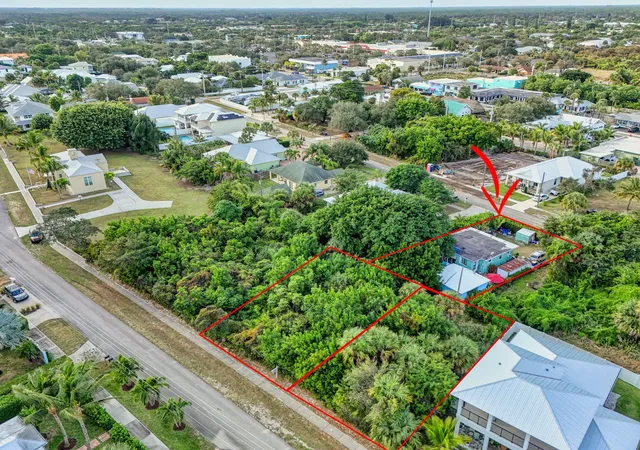 25th image of 9156 Se Mars St, Hobe Sound, FL 33455 | MLS# R11150144
