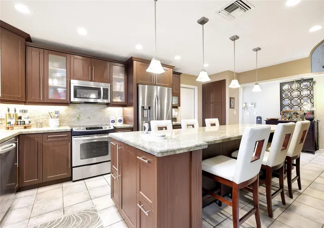 5th image of 4631 Sw 30Th Wy, Fort Lauderdale, FL 33312 | MLS# F10542608