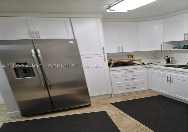 Photo 2 of Condo for sale at 1811 Jefferson St #501, Hollywood, FL 33020 | MLS# A11934409 | Listing updated on 2026-10-08
