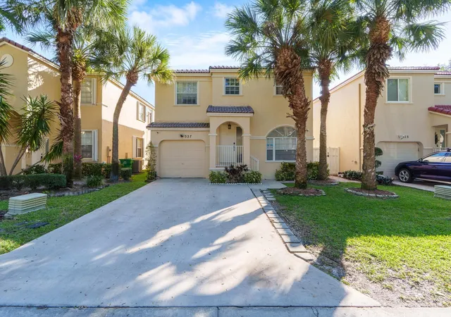Homes for sale in Coral Springs, FL | 527 Nw 87th Ln, Coral Springs, FL 33071 | MLS# F10542746