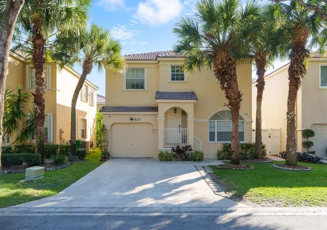 Homes for sale in Coral Springs, FL | 527 Nw 87th Ln, Coral Springs, FL 33071 | MLS# F10542746