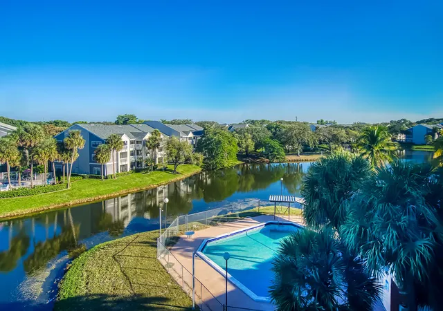 Homes for sale in North Lauderdale, FL | 8030 Hampton Blvd, North Lauderdale, FL 33068