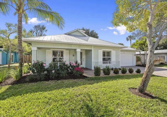 4th image of 339 Sw Winnachee Dr, Stuart, FL 34994 | MLS# R11150671