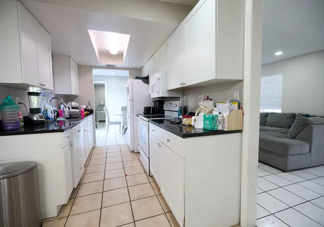2nd image of 6597 Salem St, North Lauderdale, FL 33068 | MLS# F10543112