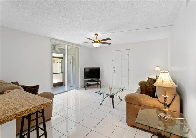 Homes for sale in Boca Raton, FL | 1124 Nw 13Th St #120a, Boca Raton, FL 33486 | MLS# R11150798