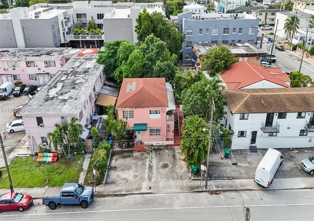 Homes for sale in Miami, FL | 984 Sw 6Th St, Miami, FL 33130 | MLS# A11935843