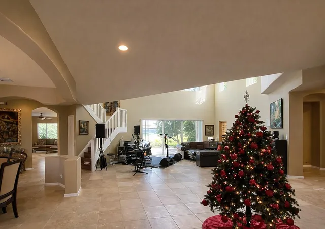 2nd image of 1381 Beacon Cir, Wellington, FL 33414 | MLS# F10540778