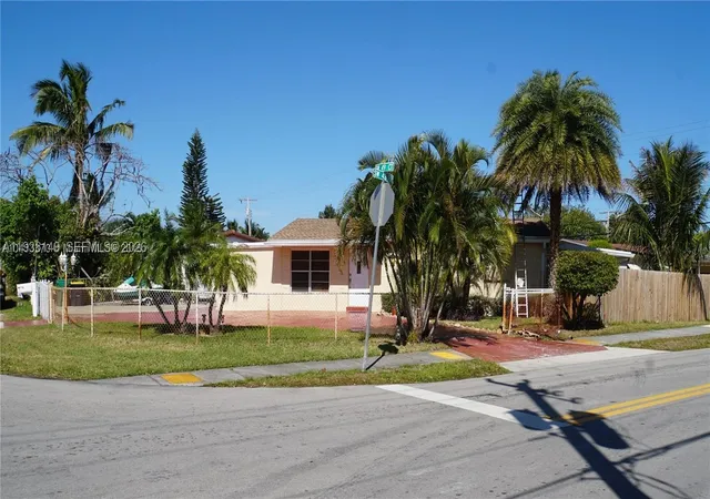 Photo 1 of Single family home for sale at 4361 Sw 49th Ct, Fort Lauderdale, FL 33314 | MLS# A11938149 | Listing updated on 2026-08-06