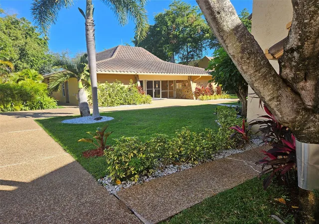 Homes for sale in Deerfield Beach, FL | 959 Se 2nd Ave #117, Deerfield Beach, FL 33441 | MLS# F10543441