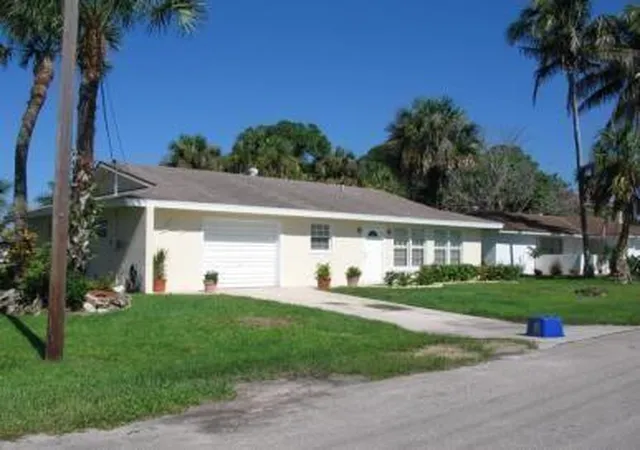 1st image of 6106 Island Park Ct, Fort Myers, FL 33908 | MLS# F10543466
