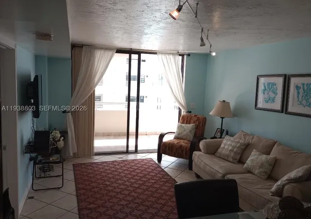 3rd image of 6830 Indian Creek Dr, Miami, FL 33141