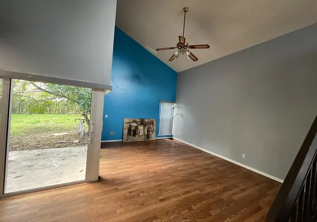 5th image of 3510 Nw 73Rd Wy, Coral Springs, FL 33065 | MLS# F10542502