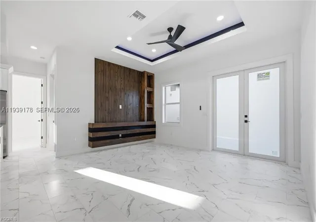 3rd image of 6050 N Moss Cir, La Belle, FL 33935 | MLS# A11939178