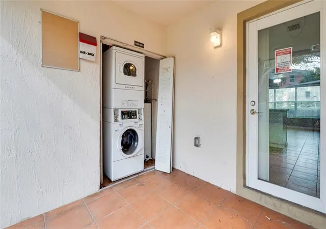 Homes for sale in Pompano Beach, FL | 330 Sw Avondale Dr, Pompano Beach, FL 33060 | MLS# F10542229