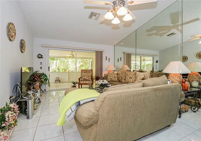 5th image of 1875 Sixty Oaks Ln, Vero Beach, FL 32966 | MLS# R11151726