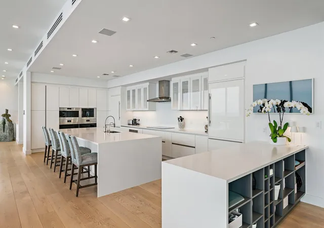 2nd image of 3 Water Clb Wy, South Palm Beach, FL 33408