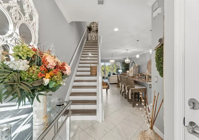 5th image of 651 Sw Glen Crest Wy #2, Stuart, FL 34997 | MLS# F10543614