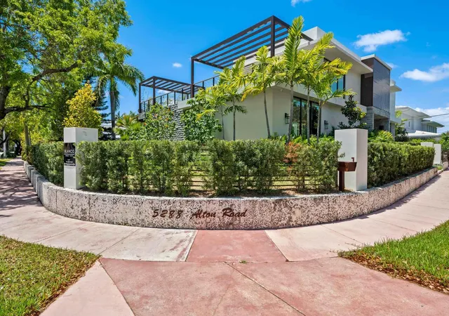 33rd image of 5288 Alton Rd #2, Miami Beach, FL 33140 | MLS# R11151899