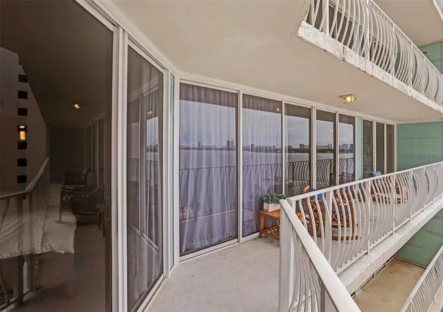 Homes for sale in North Bay Village, FL | 7601 E Treasure Dr #1524, North Bay Village, FL 33141 | MLS# F10543759