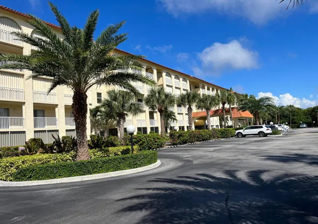 1st image of 951 De Soto Rd #2300, Boca Raton, FL 33432 | MLS# R11152144