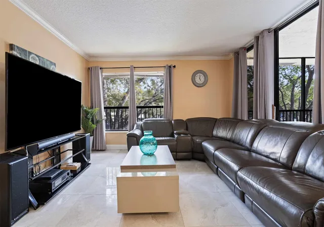 3rd image of 4156 Carambola Cir #2154, Coconut Creek, FL 33066 | MLS# F10544087