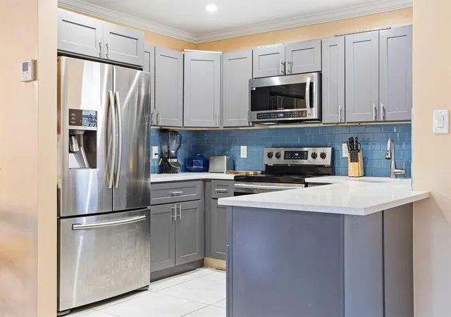 5th image of 4156 Carambola Cir #2154, Coconut Creek, FL 33066 | MLS# F10544087