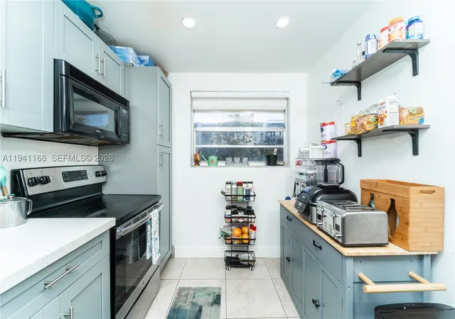 Photo 2 of Condo for sale at 7500 Nw 17th St #207, Plantation, FL 33313 | MLS# A11941168 | Listing updated on 2026-03-09