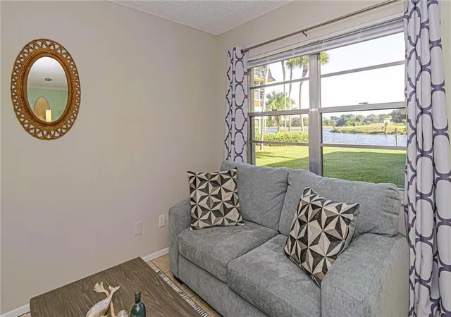 Homes for sale in Vero Beach, FL | 36 Vis Gdns Trl, Vero Beach, FL 32962