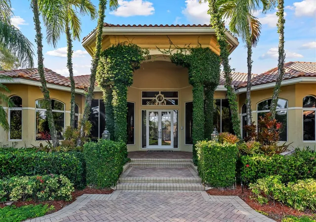 Homes for sale in Weston, FL | 3060 Paddock Rd, Weston, FL 33331 | MLS# F10539157