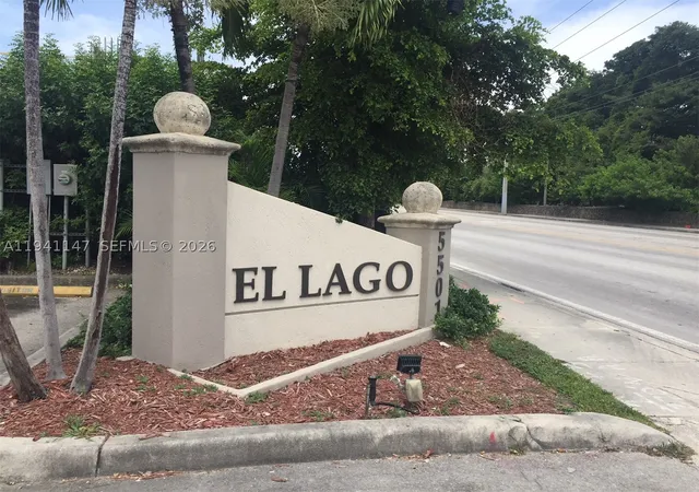 5505 NW 7th St, 5505 NW 7th St, Miami, FL 33126