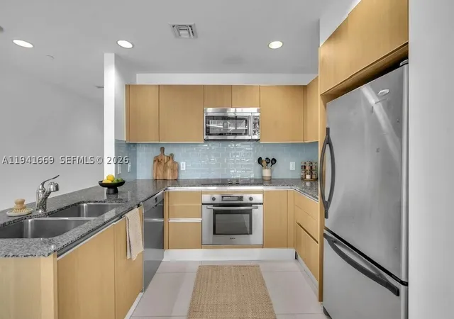 Photo 3 of Condo for sale at 1050 Brickell Ave #2418, Miami, FL 33131 | MLS# A11941669 | Listing updated on 2026-09-29