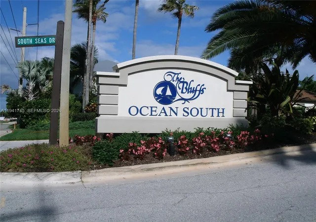 2nd image of 701 S Seas Dr, Jupiter, FL 33477