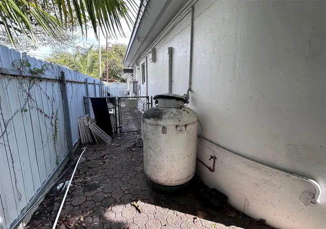 43rd image of 510 Sw 39th Ave, Coral Gables, FL 33134 | MLS# F10544425