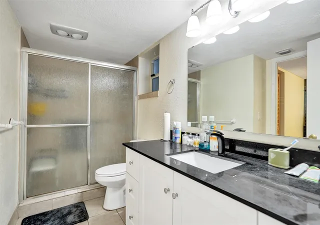 Homes for sale in Margate, FL | 3120 Holiday Springs Boulevard, Margate, FL 33063 | Houzeo