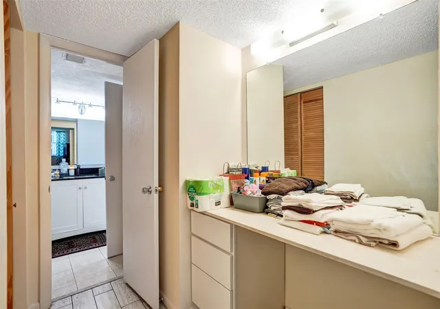 Homes for sale in Margate, FL | 3120 Holiday Springs Boulevard, Margate, FL 33063 | Houzeo
