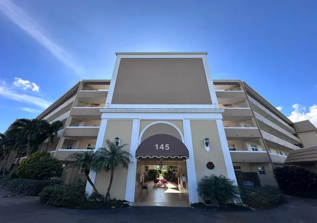 19th image of 145 Atlantis Blvd #302, Atlantis, FL 33462 | MLS# R11152987