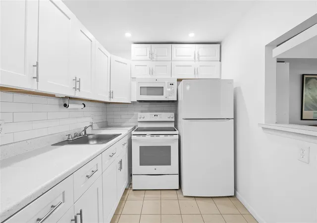 Homes for sale in Deerfield Beach, FL | 39 Prescott B #39, Deerfield Beach, FL 33442 | MLS# F10544676