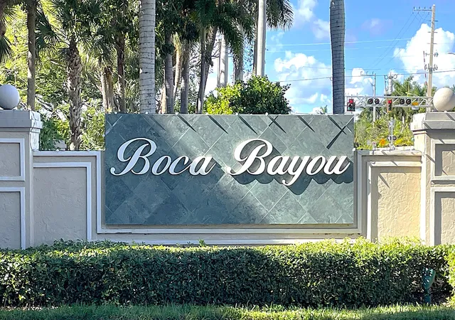 2nd image of 3 Royal Palm Wy, Boca Raton, FL 33432