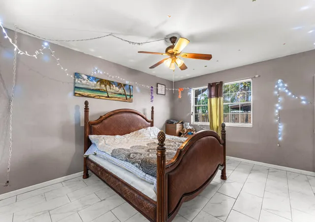 25th image of 305 Henthorne Dr, Palm Springs, FL 33461 | MLS# R11153227