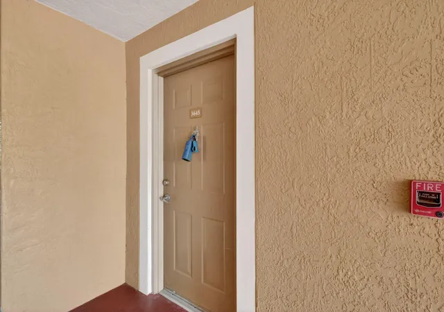 2nd image of 3643 Nw Mediterranean Ln #103, Jensen Beach, FL 34957 | MLS# R11153405