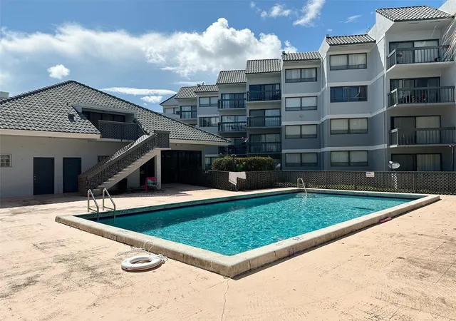 Homes for sale in West Palm Beach, FL | 1920 N Congress Ave #105, West Palm Beach, FL 33401 | MLS# F10544840