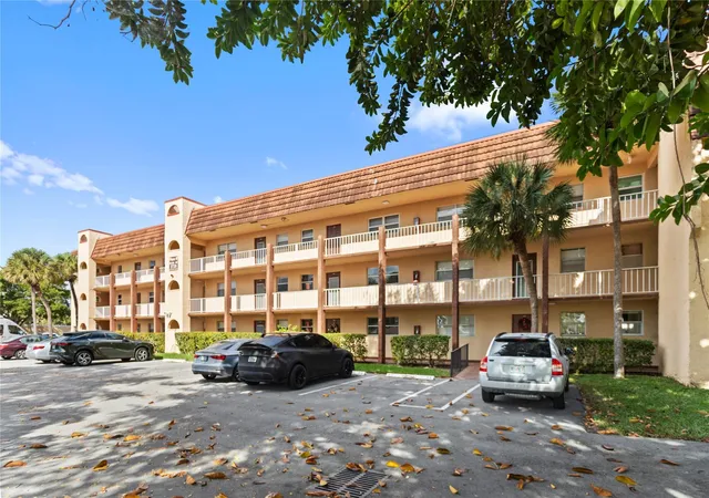 2nd image of 2720 N Pine Island Rd #307, Sunrise, FL 33322 | MLS# F10544849