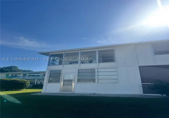 2nd image of 65 Westbury C #65, Deerfield Beach, FL 33442 | MLS# A11944430
