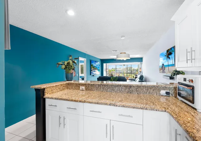 4th image of 1540 Nw 18Th Ave, Delray Beach, FL 33445